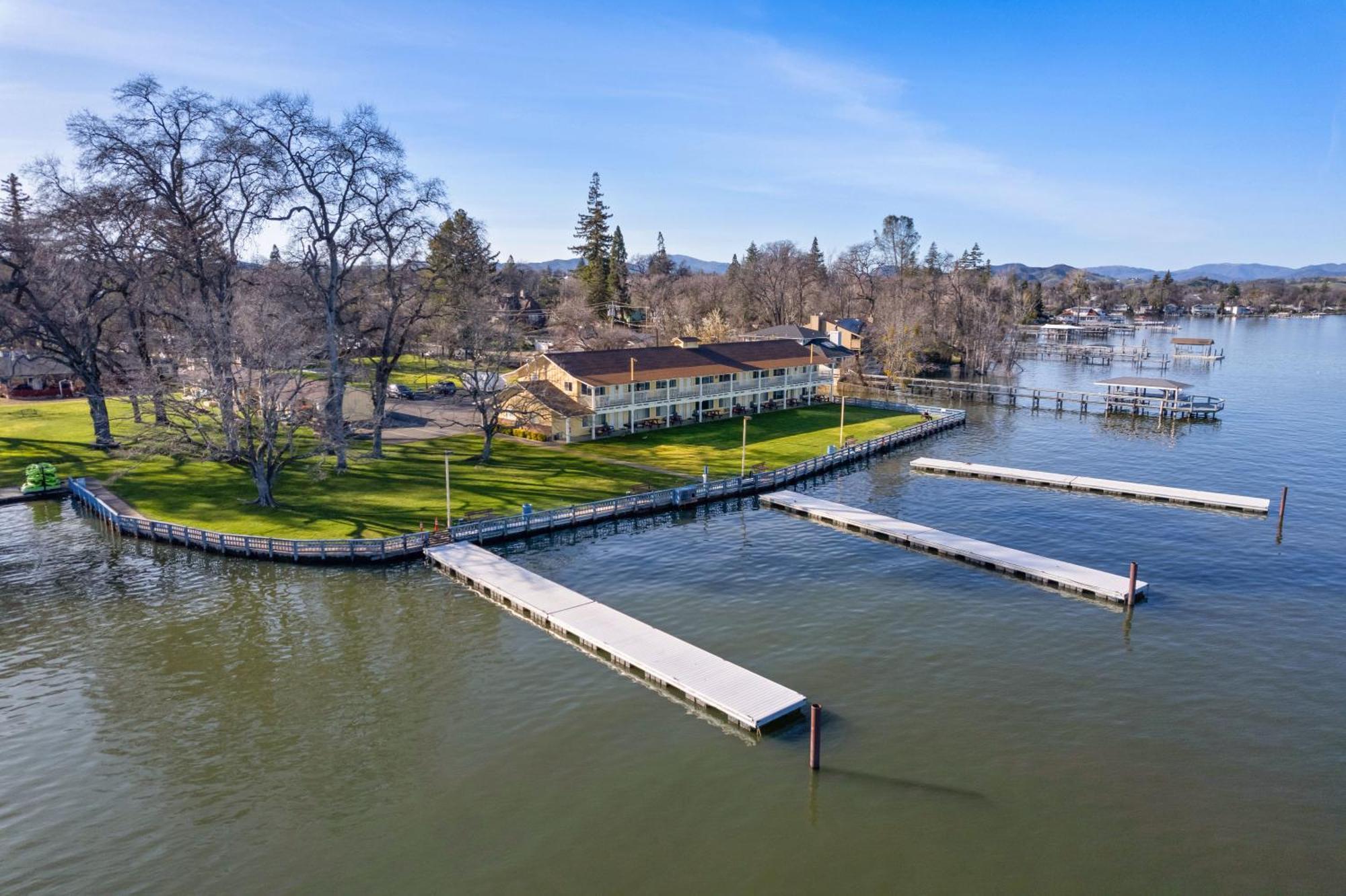 منتجع سكايلارك شورز Lakeport المظهر الخارجي الصورة